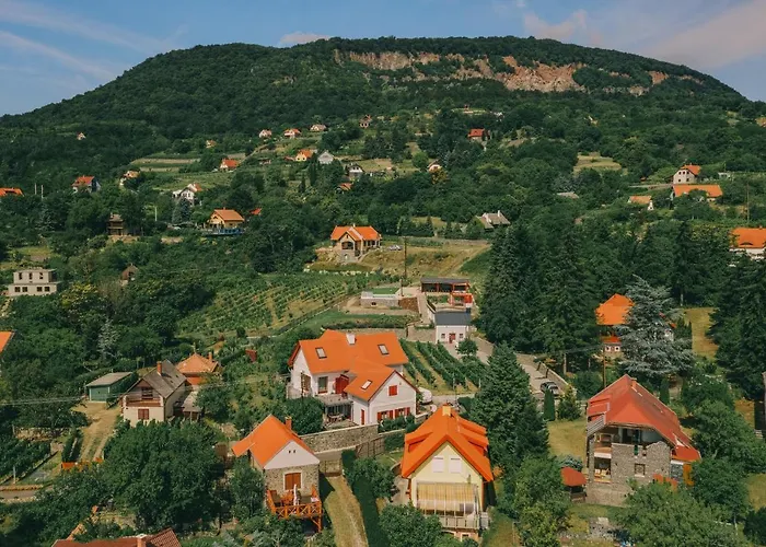 Villo Badacsonytomaj